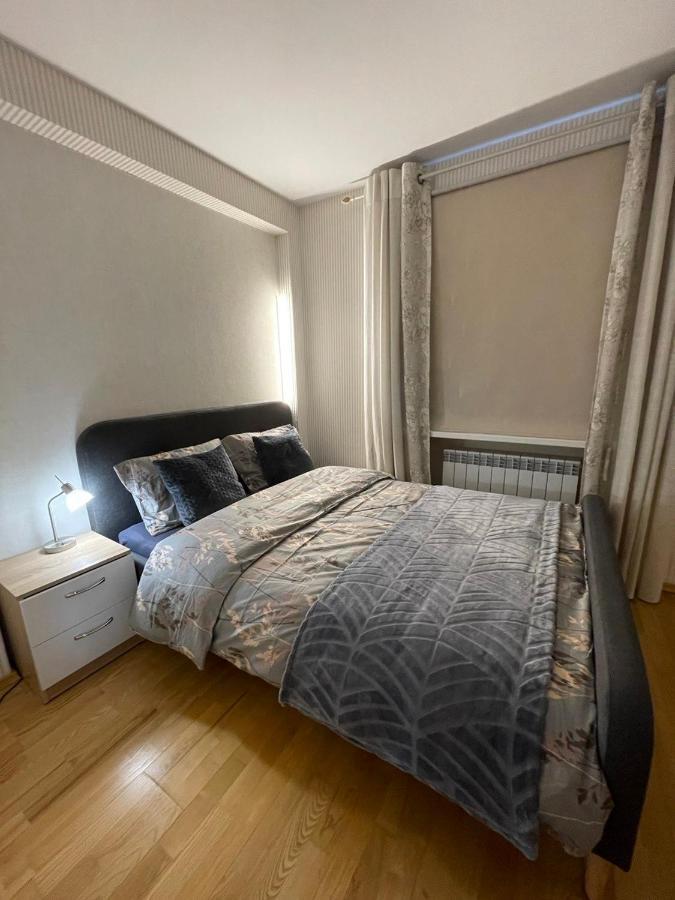 New Apartment With A View In The Town Center Narva Exterior foto